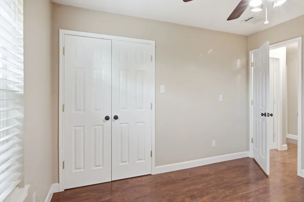 2502 Cranberry Lane Euless, TX 76039