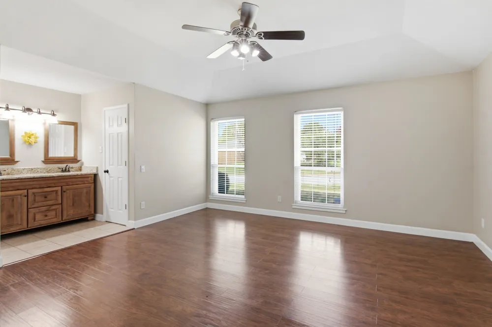 2502 Cranberry Lane Euless, TX 76039