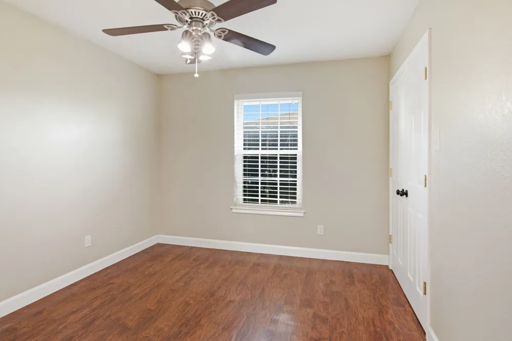 2502 Cranberry Lane Euless, TX 76039