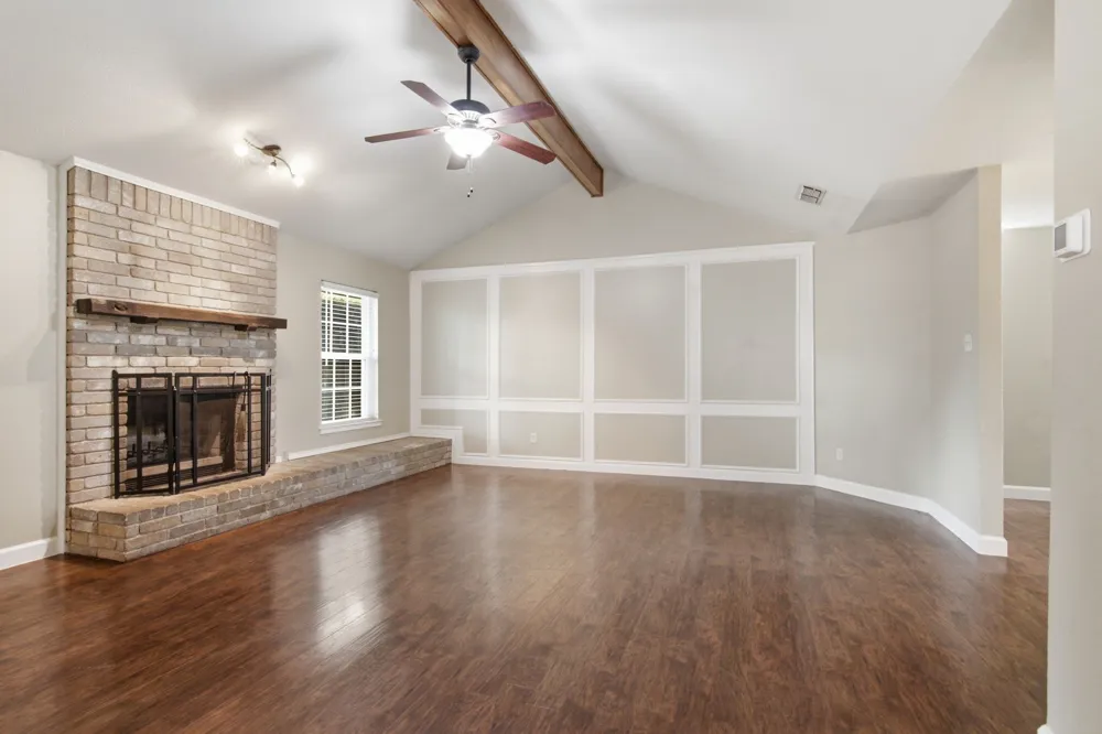 2502 Cranberry Lane Euless, TX 76039