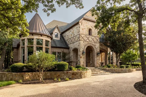 613 Silver Spur Drive