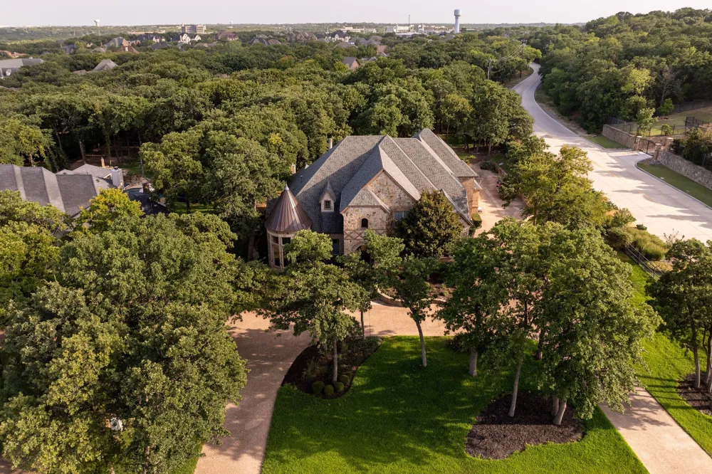 613 Silver Spur Drive Southlake, TX 76092
