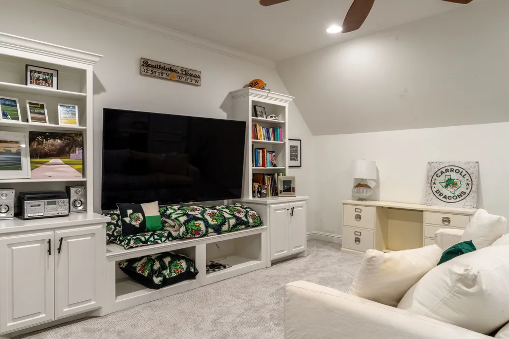 613 Silver Spur Drive Southlake, TX 76092
