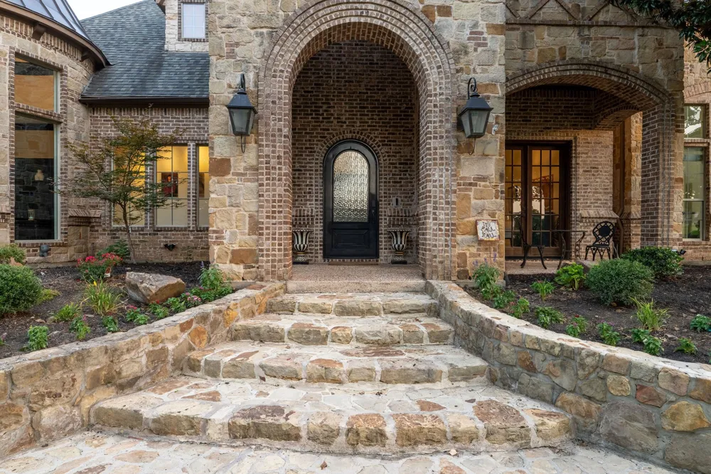613 Silver Spur Drive Southlake, TX 76092