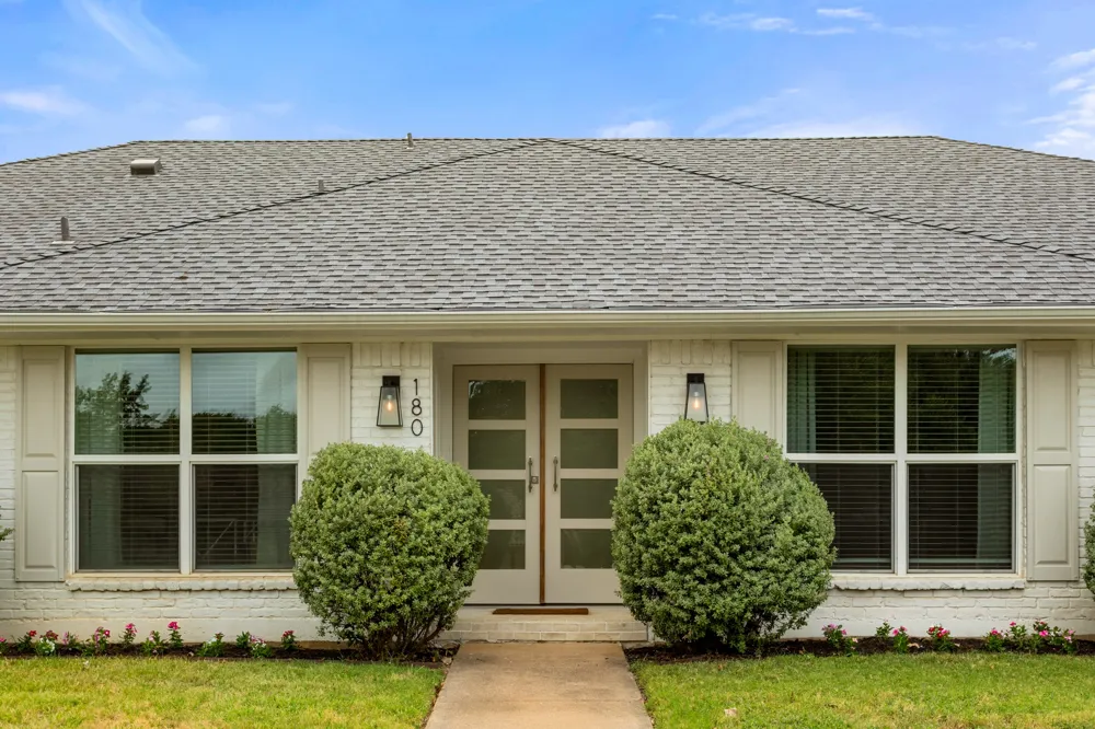 180 Trailing Oaks Drive Double Oak, TX 75077