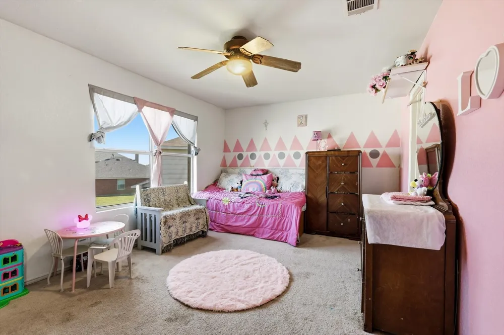 214 Hawthorne Court Ponder, TX 76259