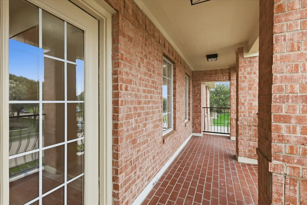 1400 Hudspeth Drive Carrollton, TX 75010