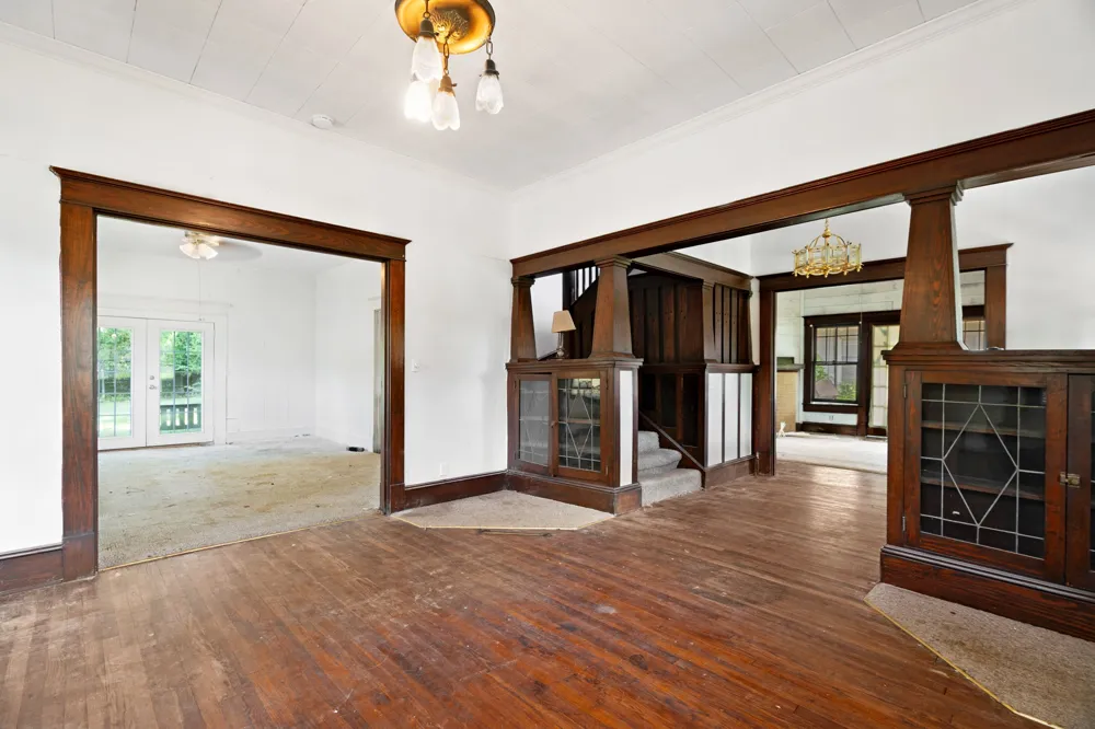 903 4th Street SW Paris, TX 75460