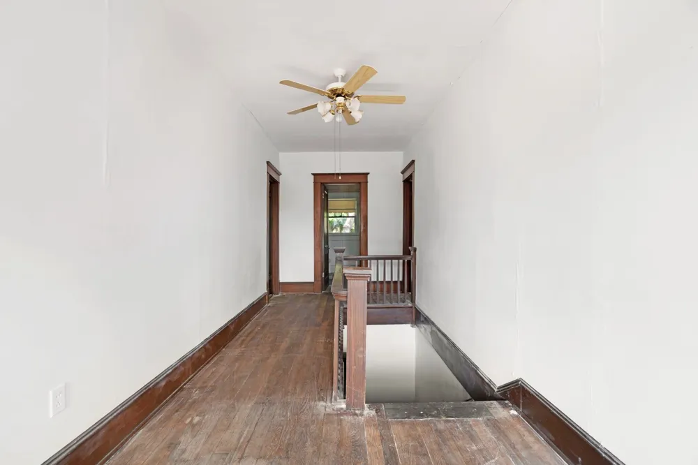 903 4th Street SW Paris, TX 75460