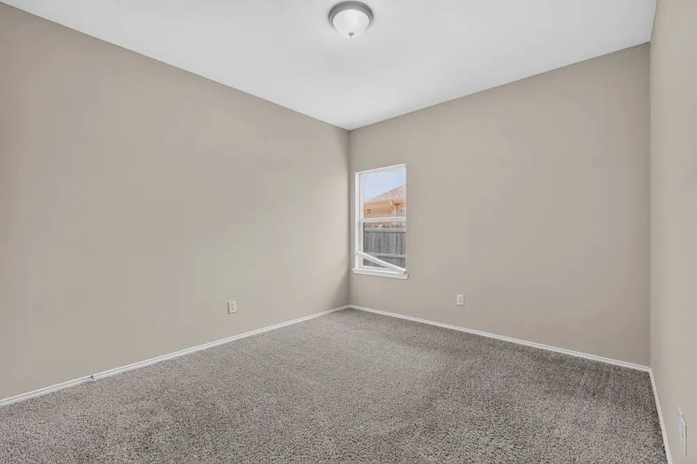 710 Bowie Lane Mansfield, TX 76063
