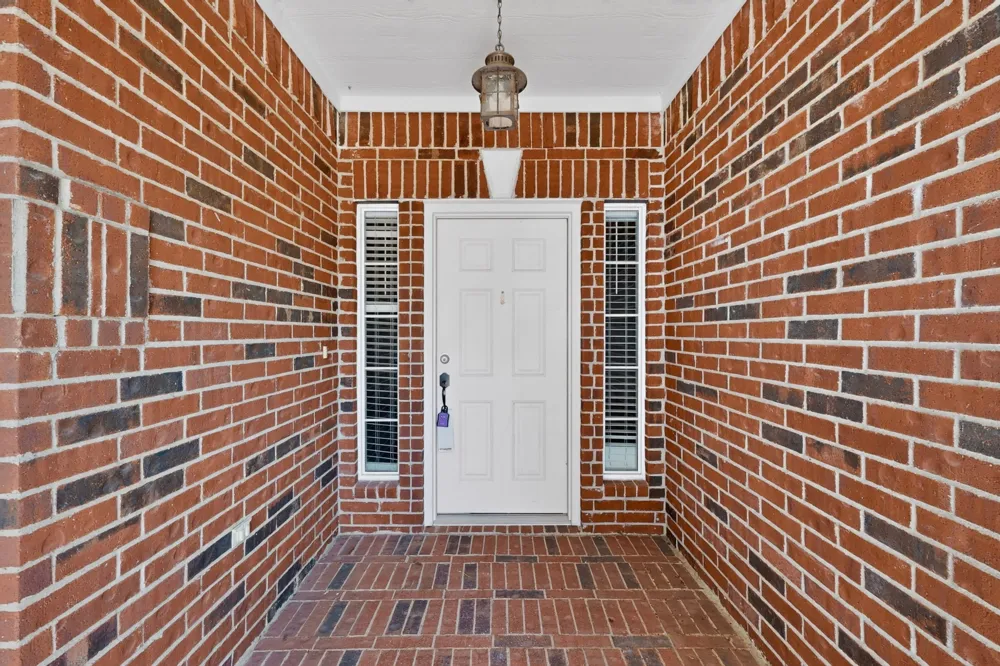 710 Bowie Lane Mansfield, TX 76063