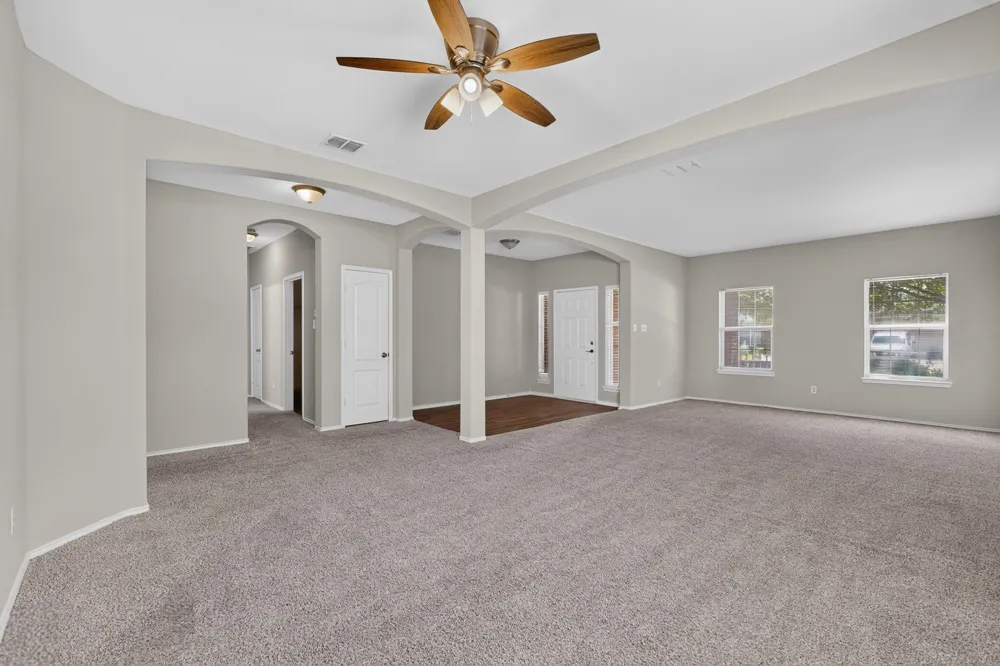 710 Bowie Lane Mansfield, TX 76063