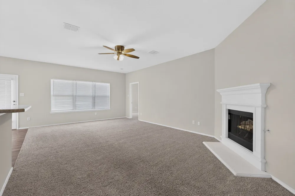 710 Bowie Lane Mansfield, TX 76063