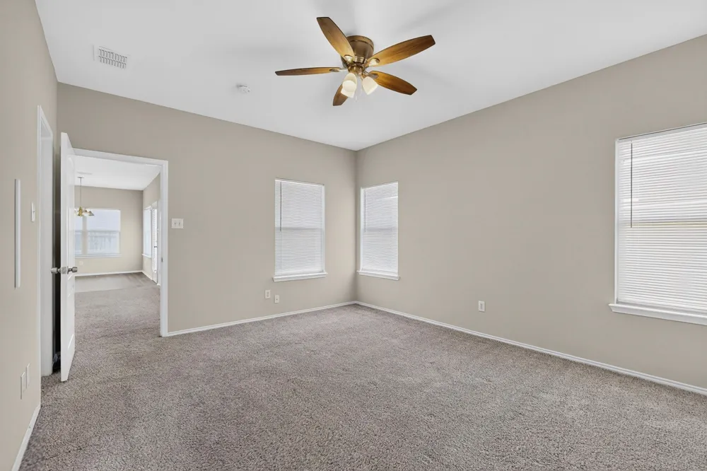 710 Bowie Lane Mansfield, TX 76063