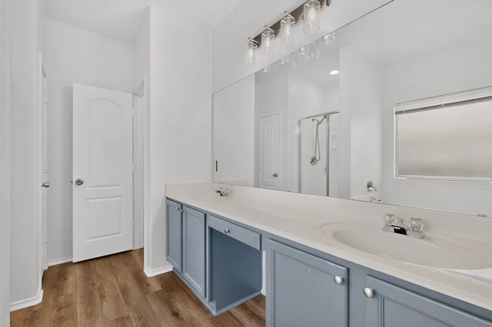 710 Bowie Lane Mansfield, TX 76063