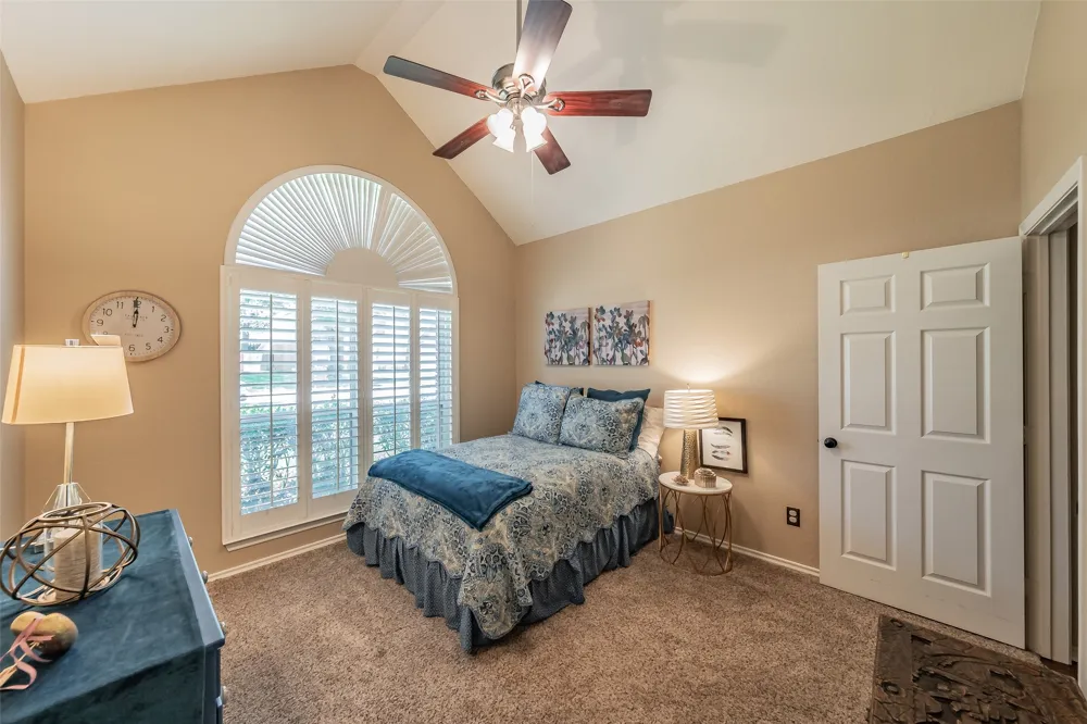 3317 Clearfield Drive Grapevine, TX 76051