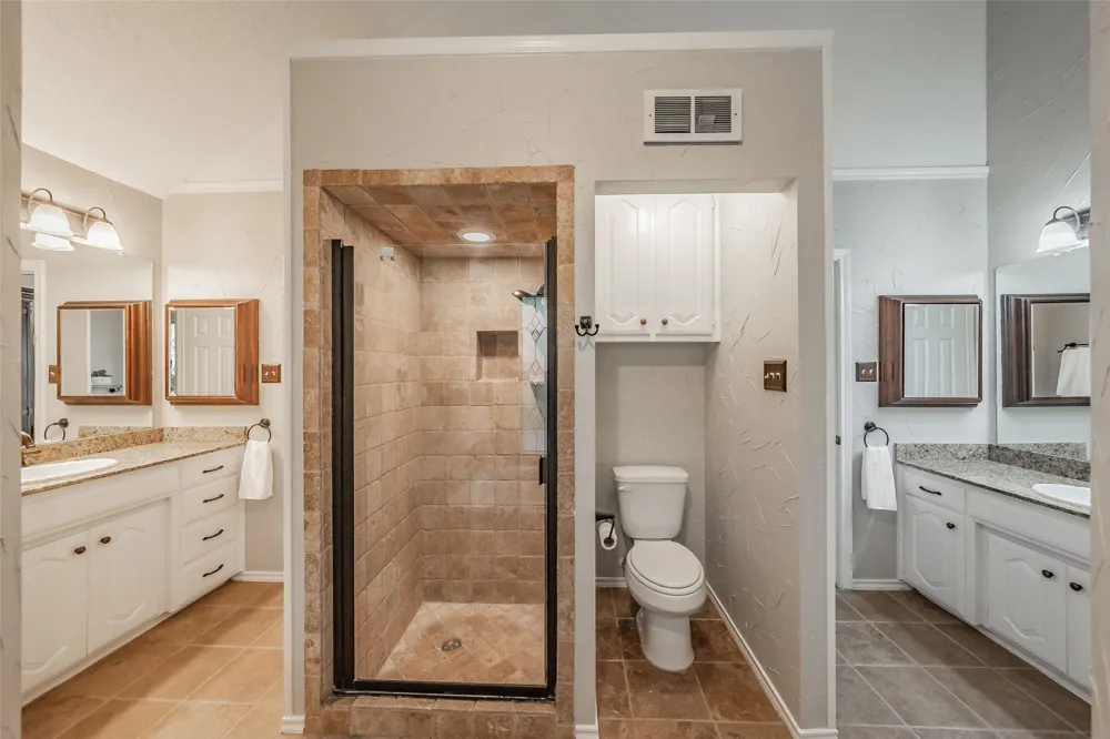 3317 Clearfield Drive Grapevine, TX 76051