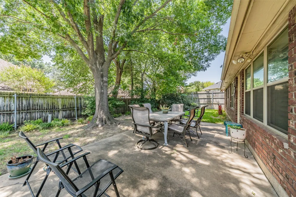 3317 Clearfield Drive Grapevine, TX 76051