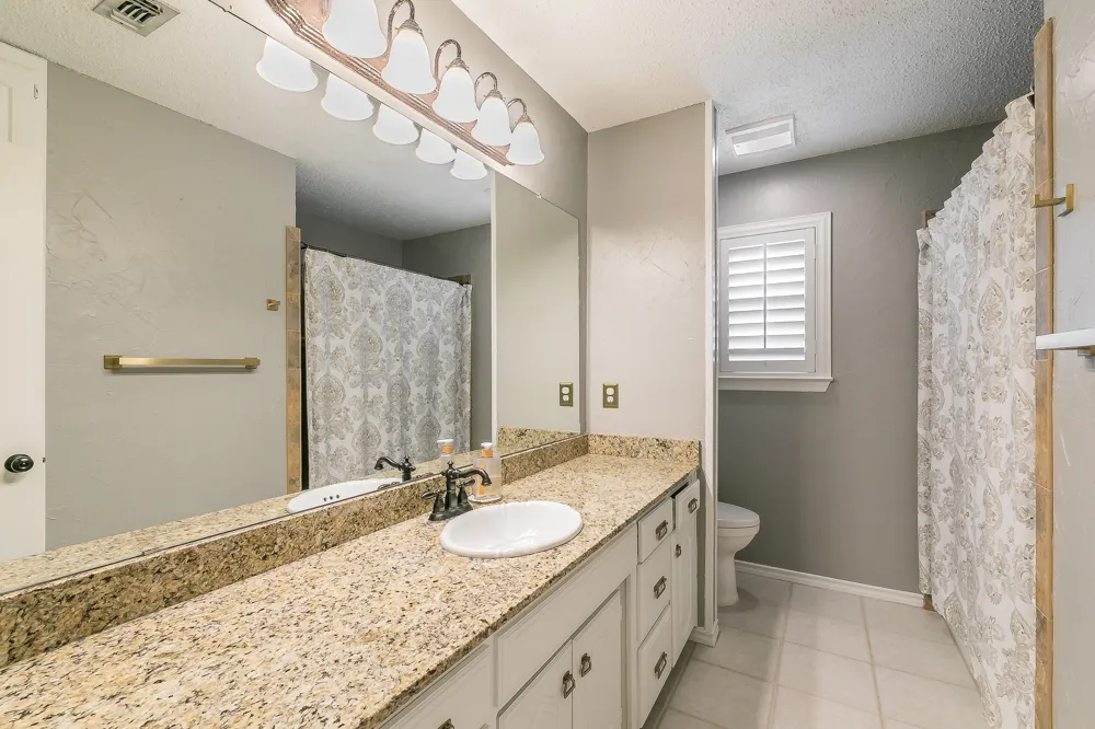3317 Clearfield Drive Grapevine, TX 76051