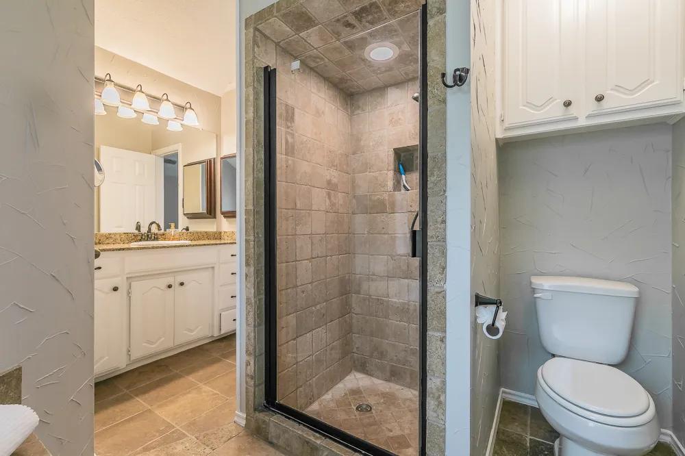 3317 Clearfield Drive Grapevine, TX 76051