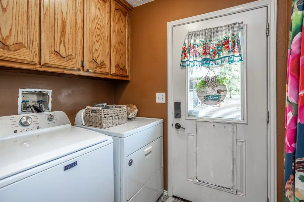 671 County Road 163 Gainesville, TX 76240