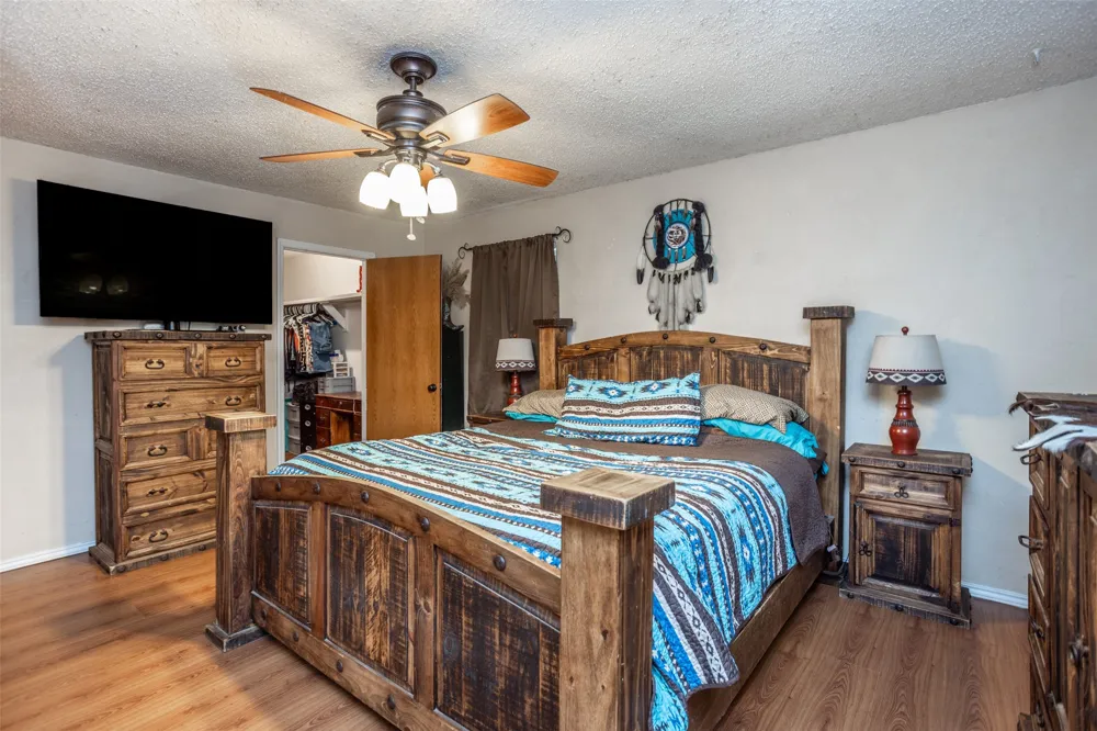 671 County Road 163 Gainesville, TX 76240