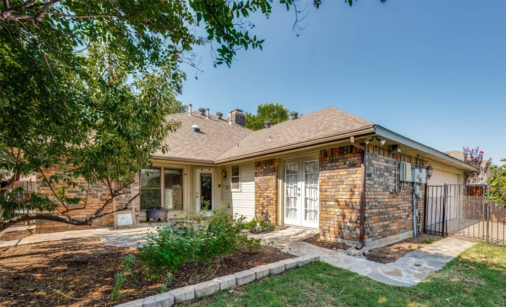 755 Red River Trail Irving, TX 75063
