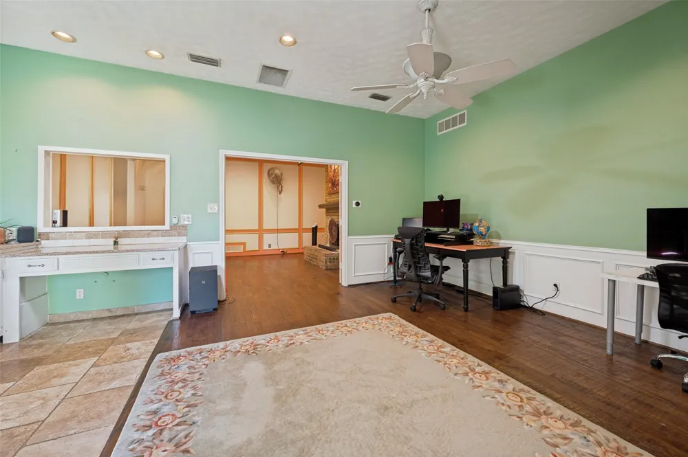 755 Red River Trail Irving, TX 75063