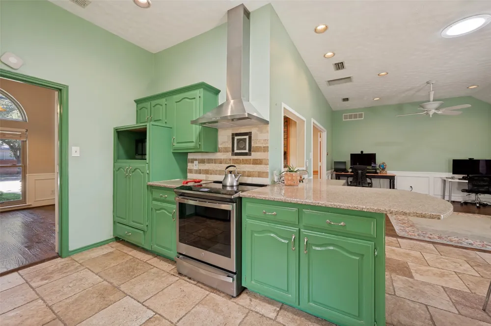 755 Red River Trail Irving, TX 75063