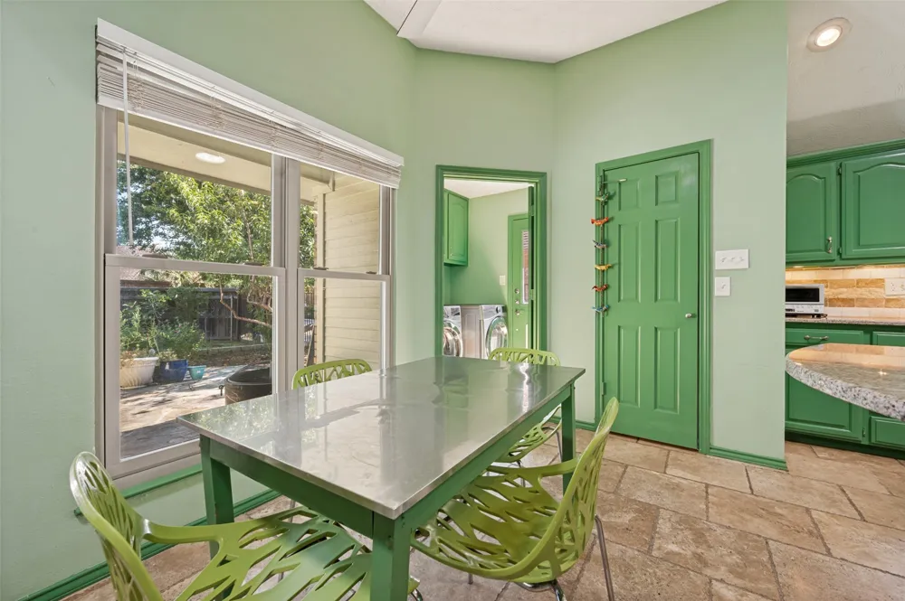 755 Red River Trail Irving, TX 75063