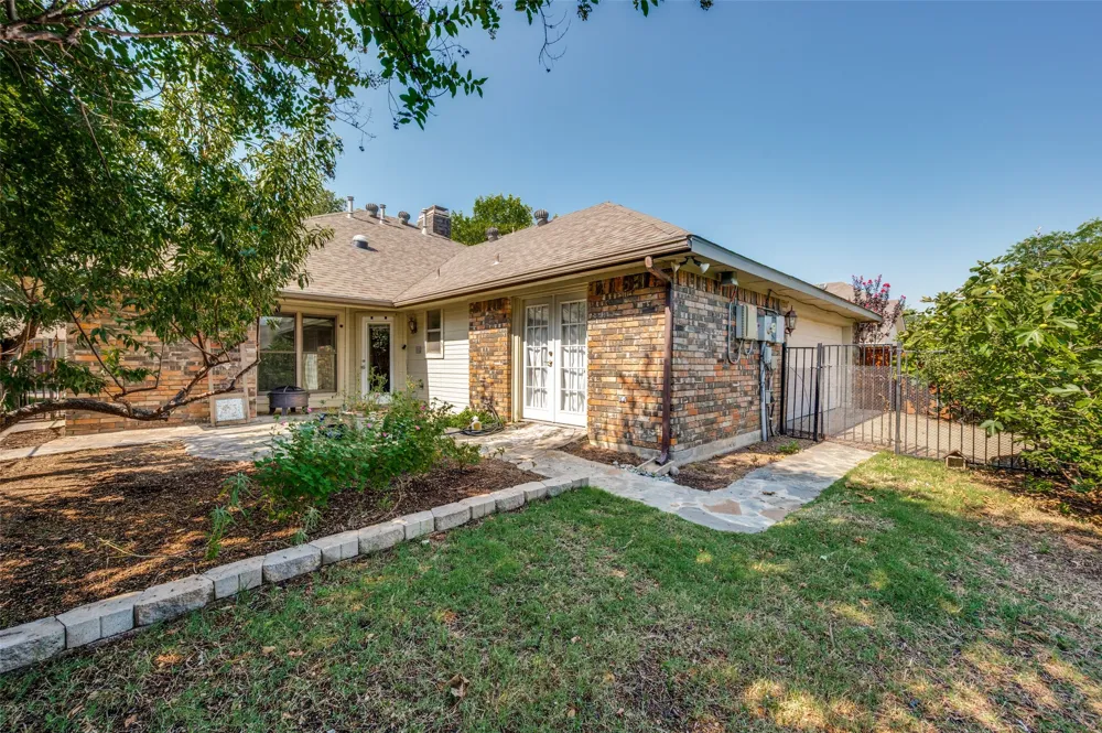 755 Red River Trail Irving, TX 75063