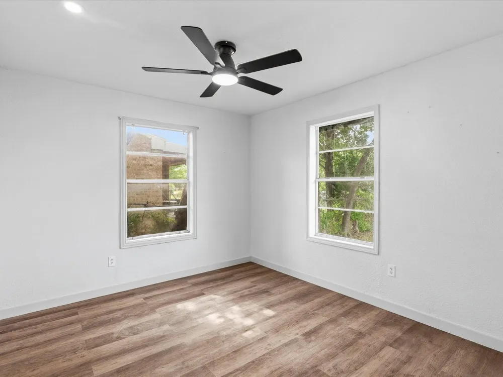 5718 Landino Street Sansom Park, TX 76114
