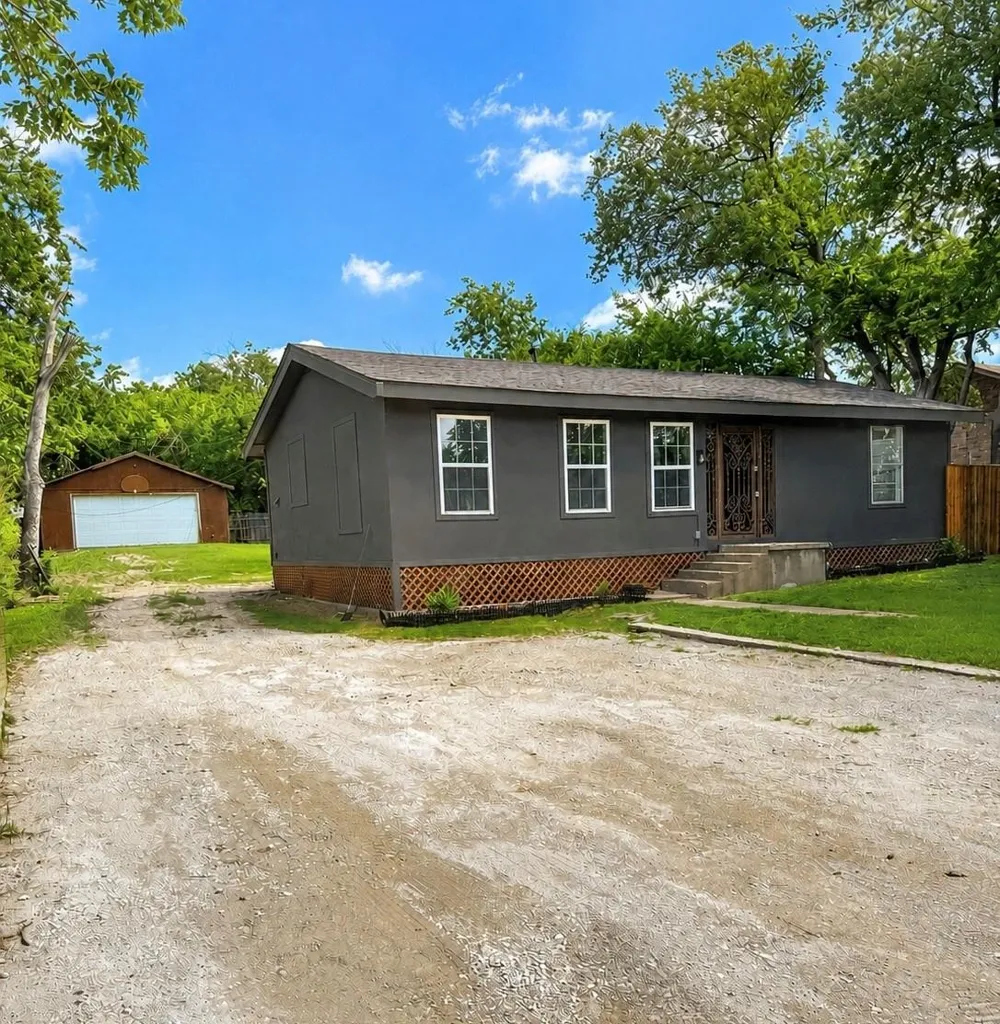 5718 Landino Street Sansom Park, TX 76114