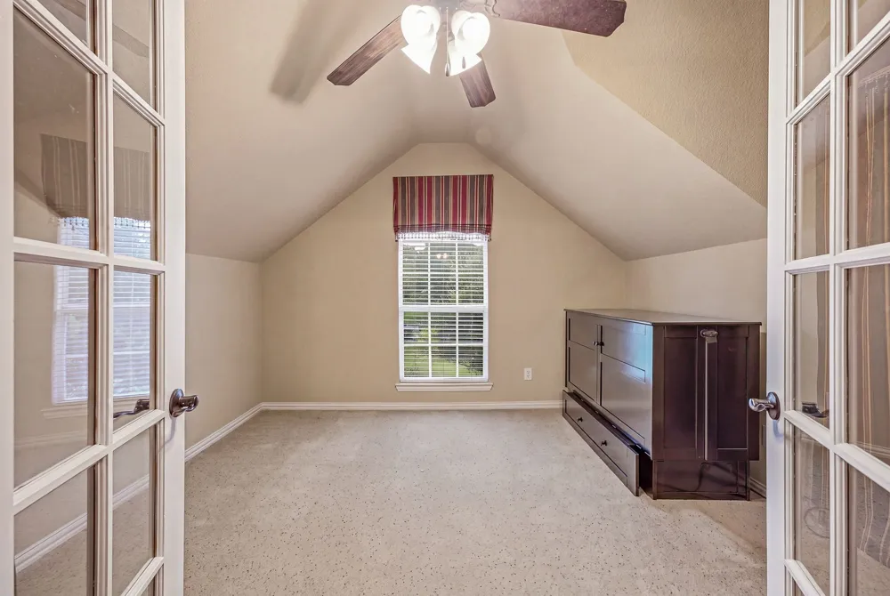125 Rustling Elm Way Azle, TX 76020