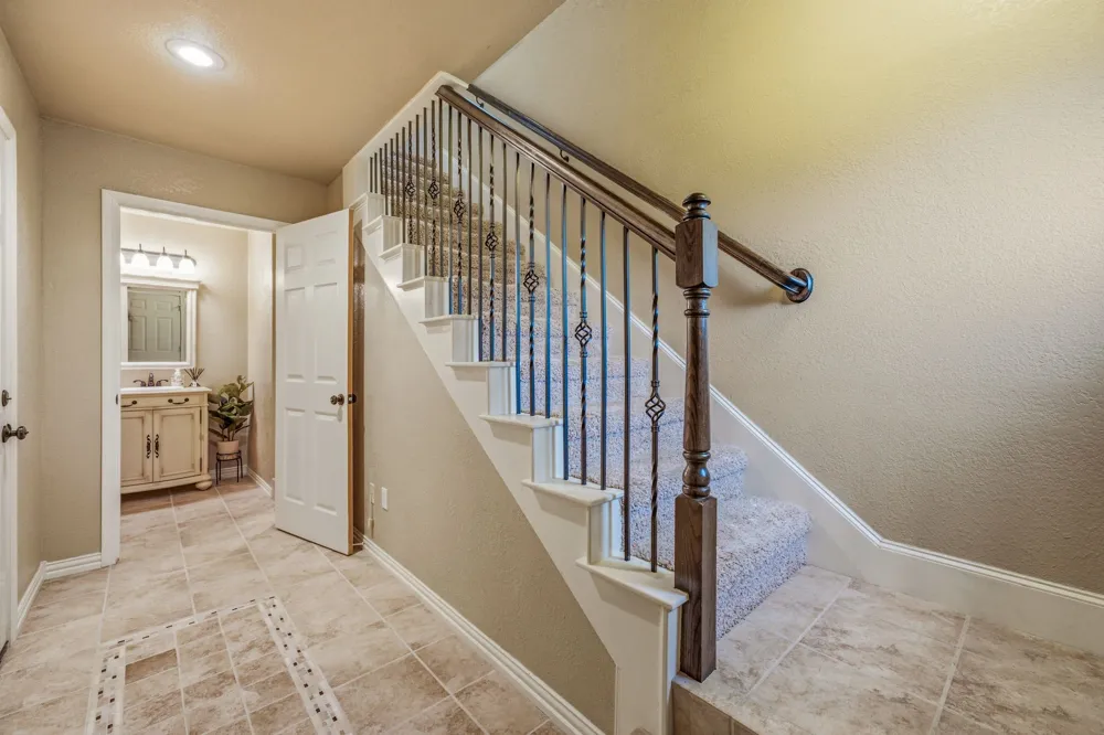 125 Rustling Elm Way Azle, TX 76020