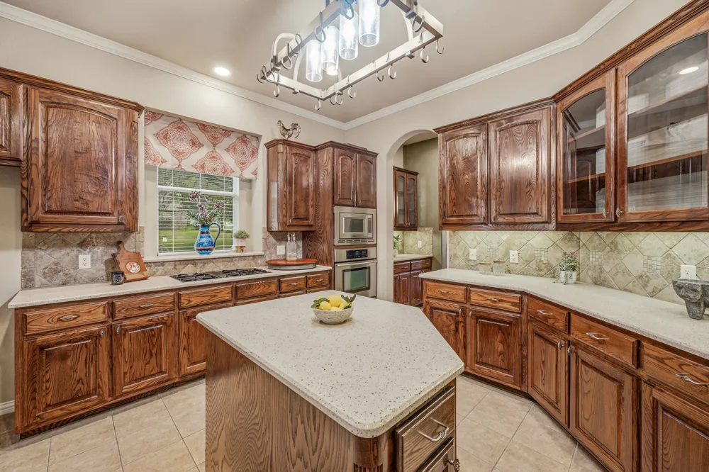 125 Rustling Elm Way Azle, TX 76020