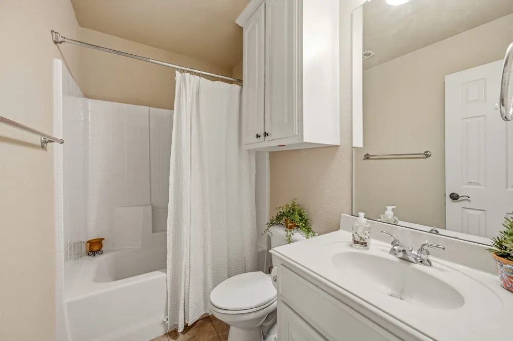 125 Rustling Elm Way Azle, TX 76020