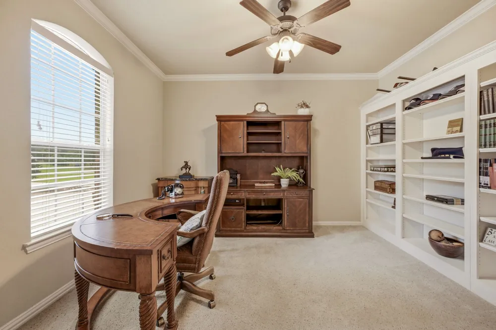 125 Rustling Elm Way Azle, TX 76020