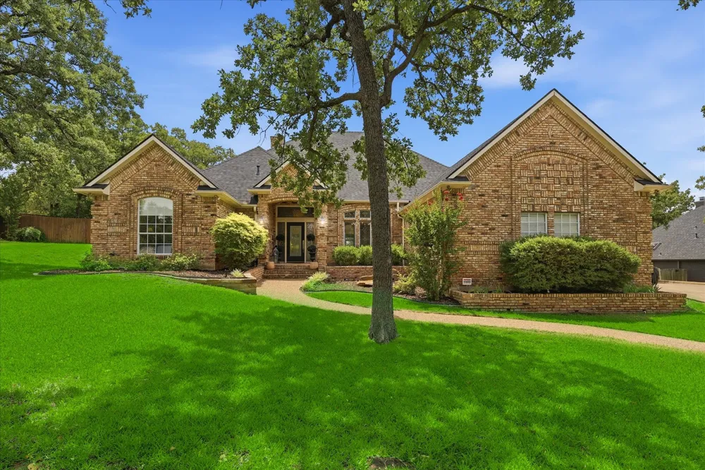 370 Canyon Oaks Drive Argyle, TX 76226