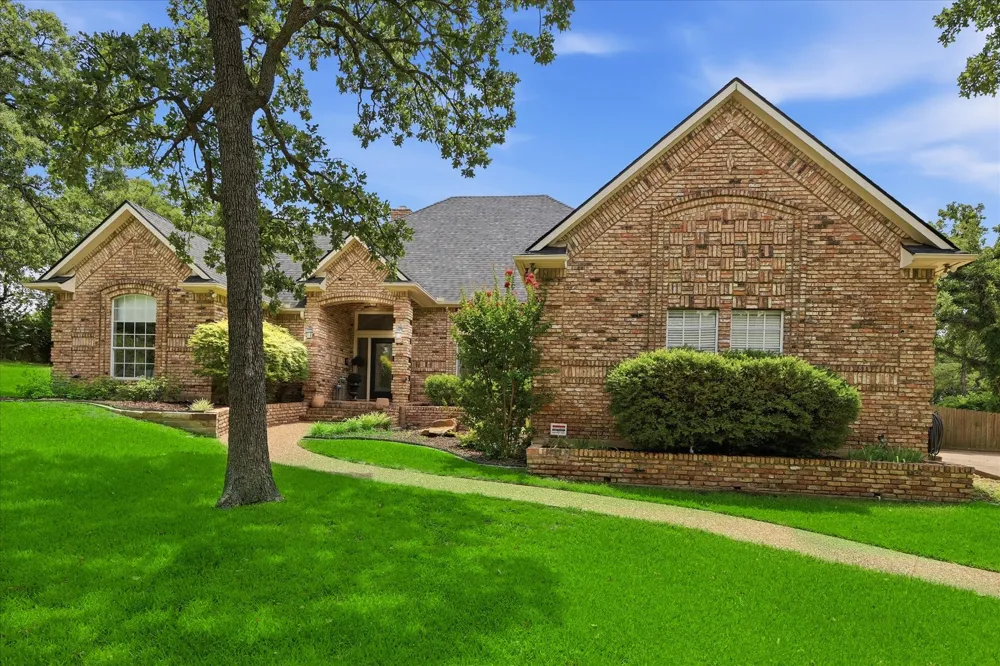 370 Canyon Oaks Drive Argyle, TX 76226