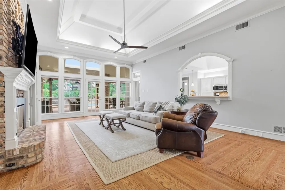 370 Canyon Oaks Drive Argyle, TX 76226
