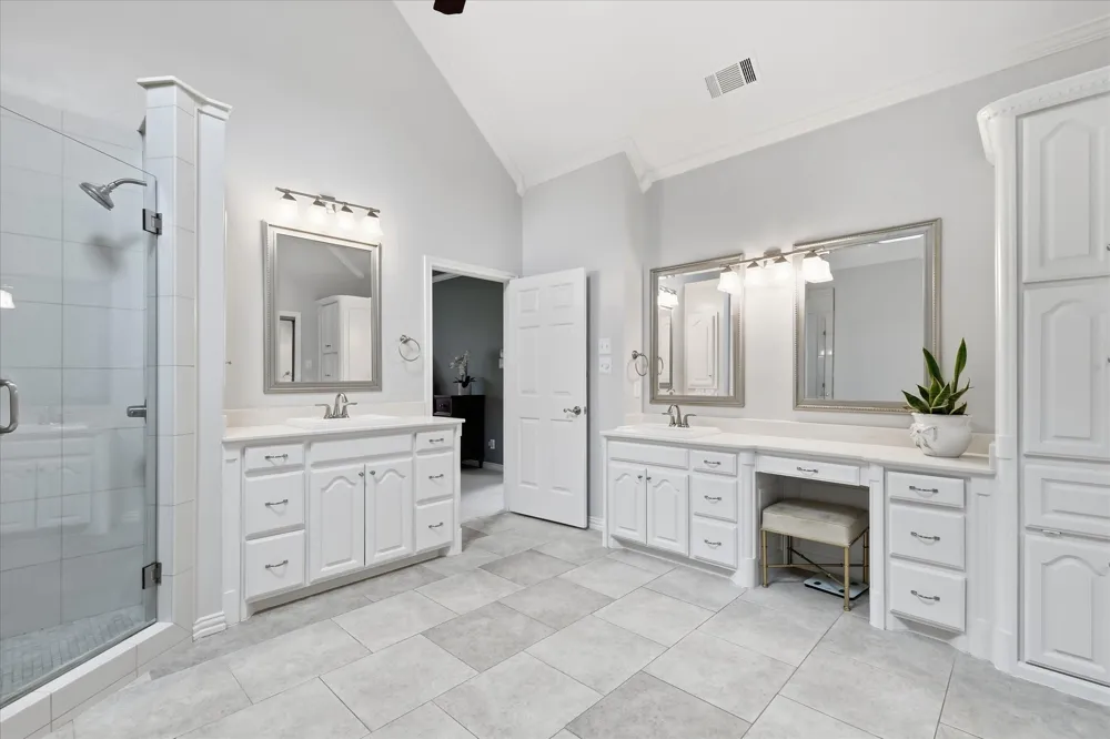 370 Canyon Oaks Drive Argyle, TX 76226