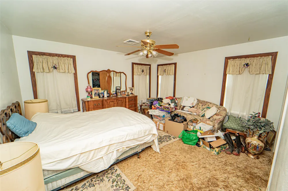 204 Fm 209 E Woodson, TX 76491