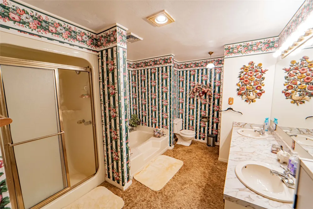 204 Fm 209 E Woodson, TX 76491