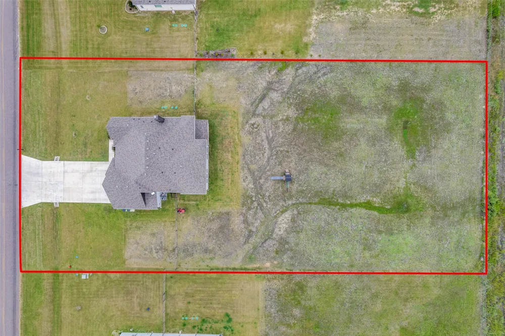 8795 County Road 502 Blue Ridge, TX 75424