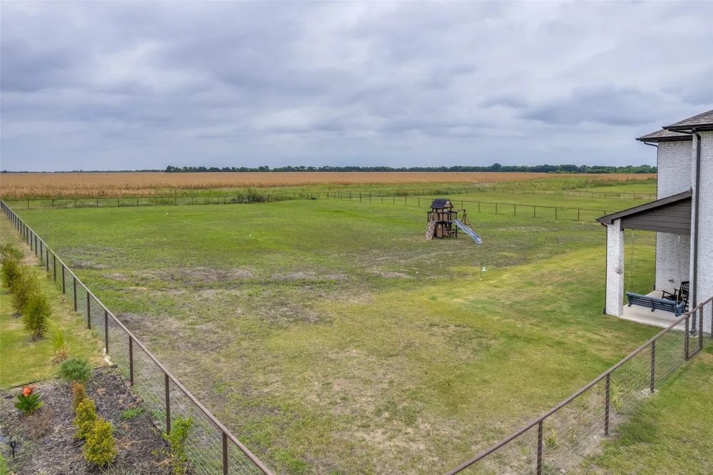 8795 County Road 502 Blue Ridge, TX 75424