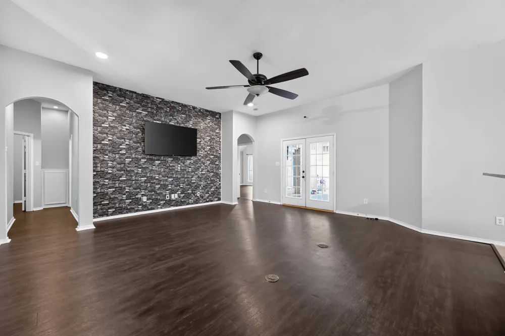 508 Kempson Court Saginaw, TX 76179