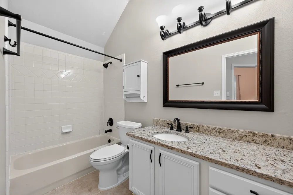 508 Kempson Court Saginaw, TX 76179