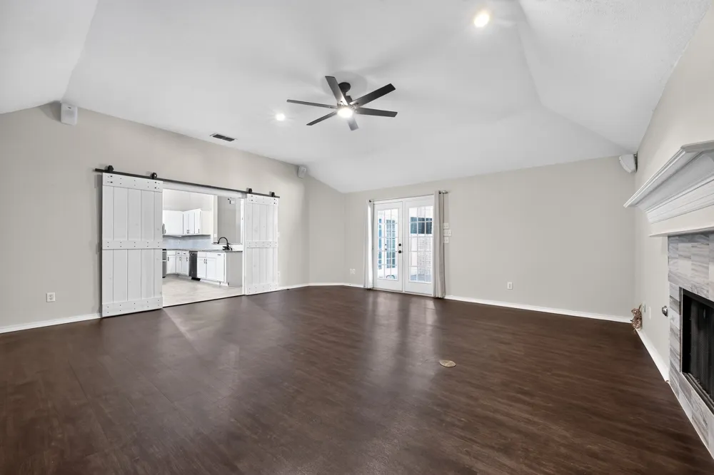 508 Kempson Court Saginaw, TX 76179