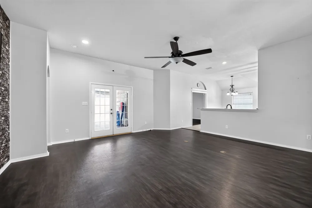 508 Kempson Court Saginaw, TX 76179